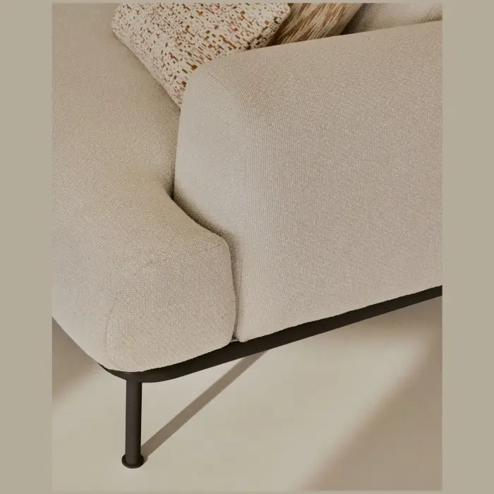 3-местный диван Aurum цвета экрю с откидывающимся подголовником