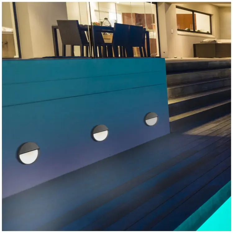 Настенный уличный светильник BAKER 7017